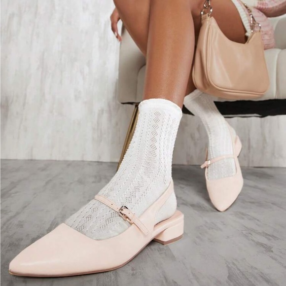 Pointed toe buckle strap slingback mini heeled flats - cream patent faux leather - Picture 7 of 7